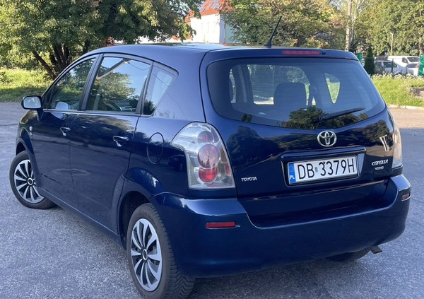 Toyota Corolla Verso cena 16999 przebieg: 323916, rok produkcji 2005 z Złoty Stok małe 67